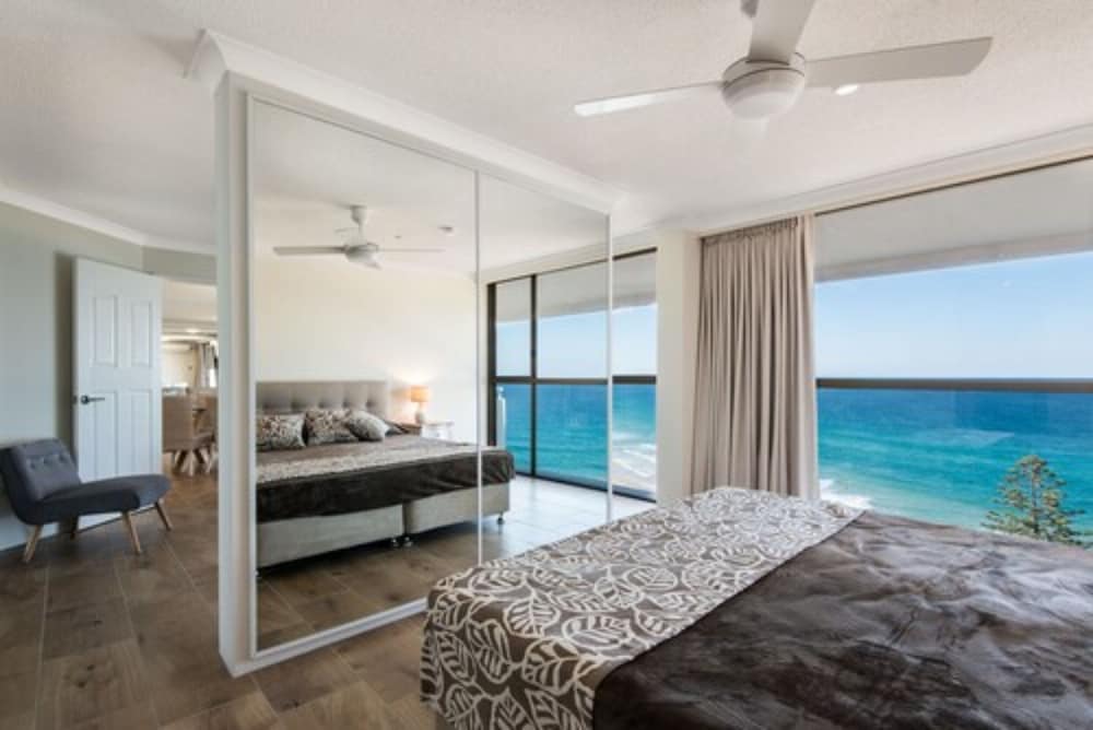 Coolum Caprice 43/76