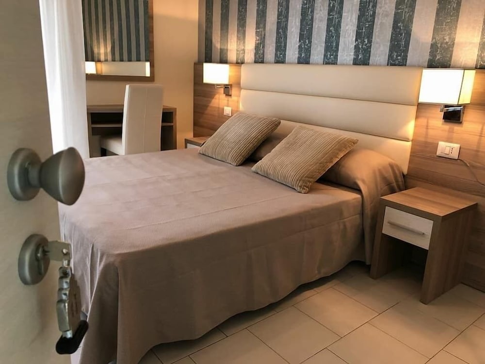 Hotel Principe 8/50