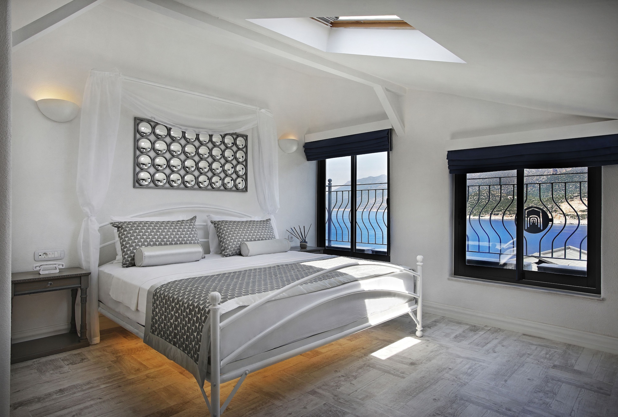 loft, sea view