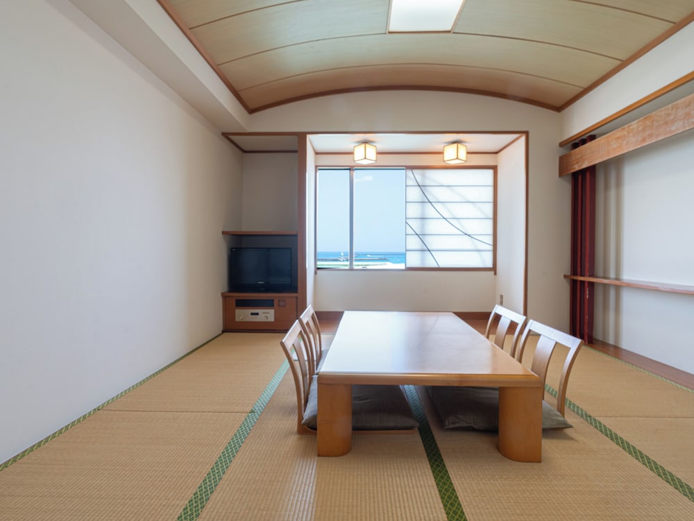 JAPANESE