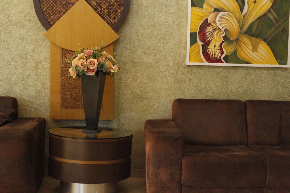 Hotel Lago Dourado 33/64