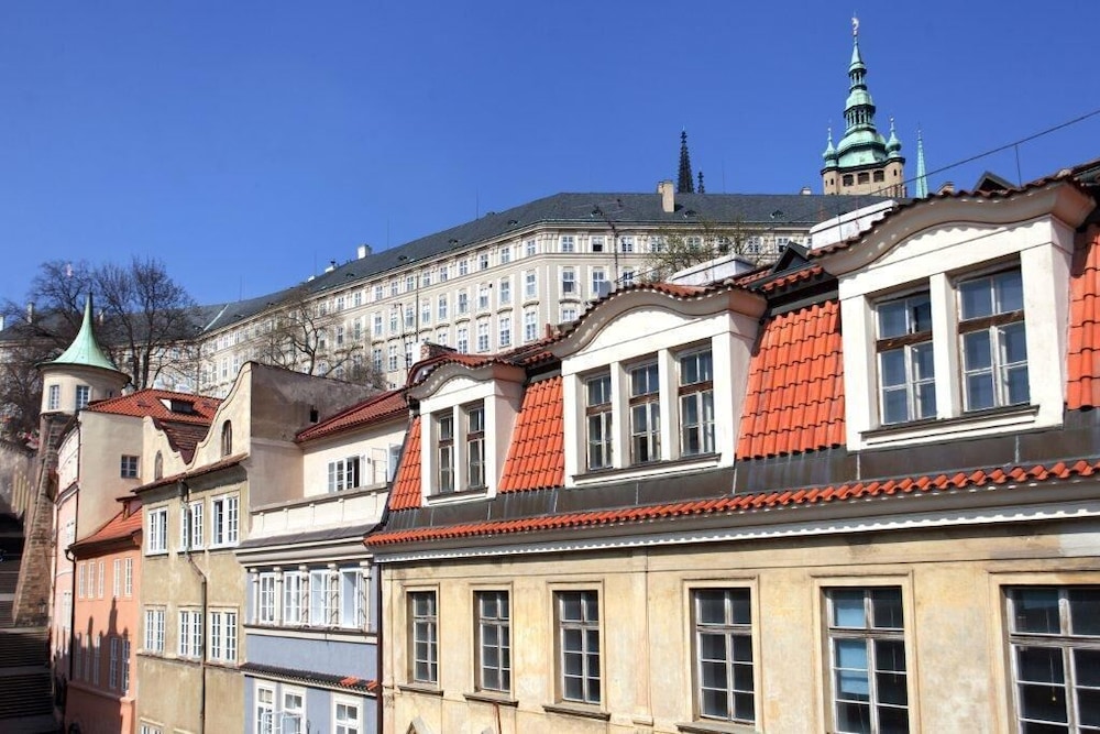 Residence Thunovska 19 3/50