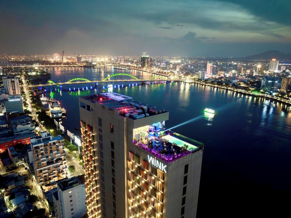 Wink Hotel Danang Riverside 5/61