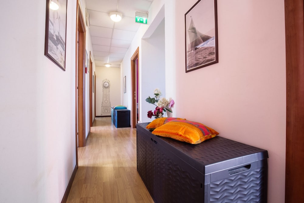 HOTEL RIMINI ERIALE 26/40
