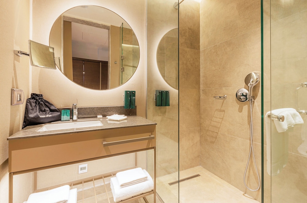 Wellness Park Hotel Bactria 53/56