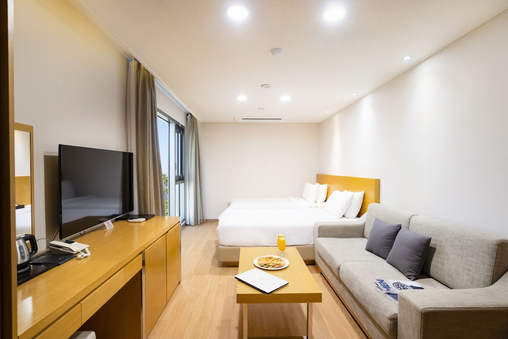 UNI HOTEL JEJU 36/69