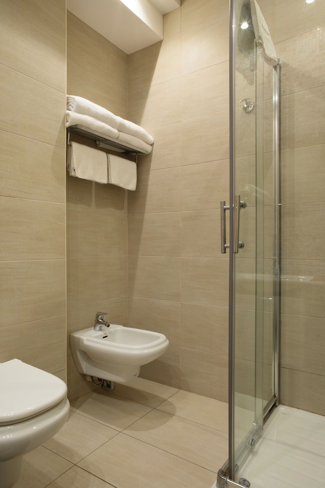Hotel Europa Parking 57/64