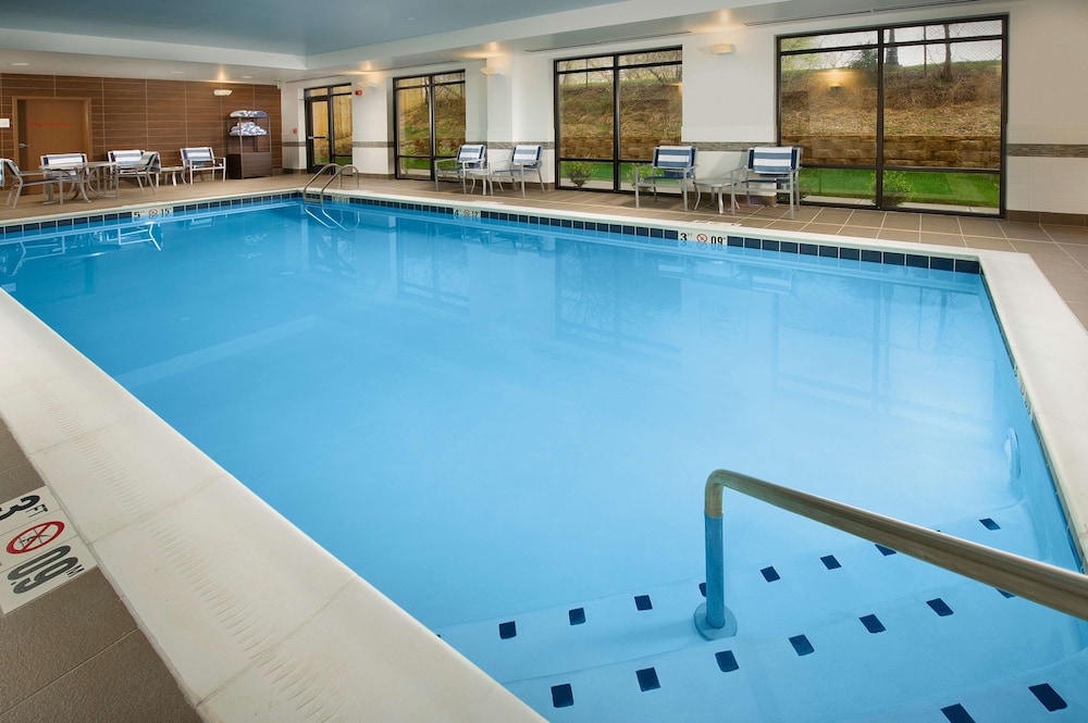 Hampton Inn Suites Baltimore Woodlawn 3/34