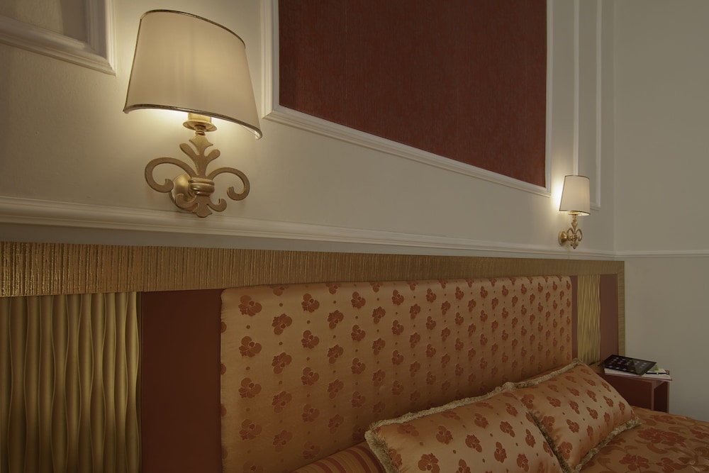 Relais La Corte Di Cloris 6/73
