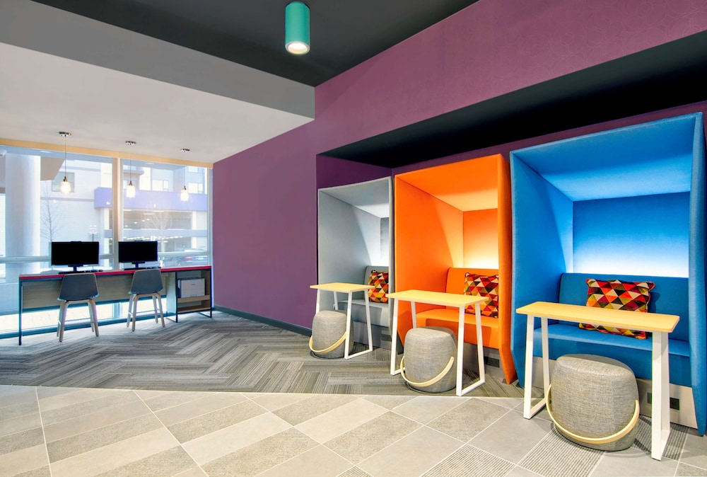 Tru By Hilton Ashburn One Loudoun, Va 8/53