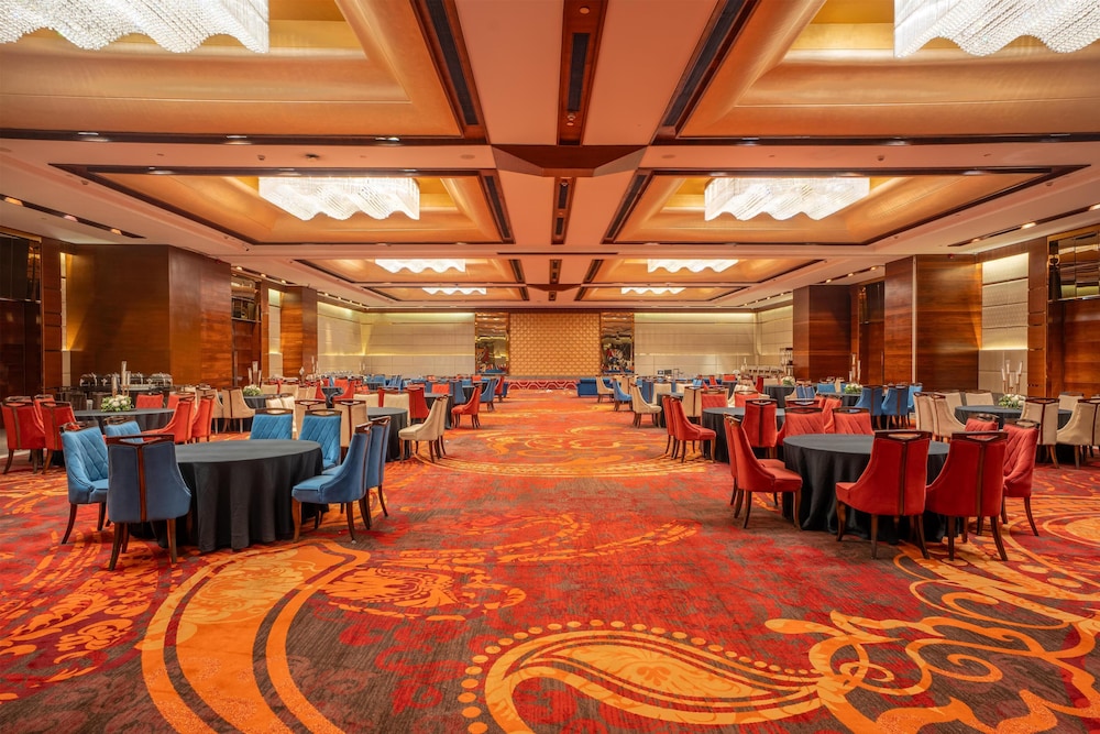 Radisson Blu Jammu 65/71