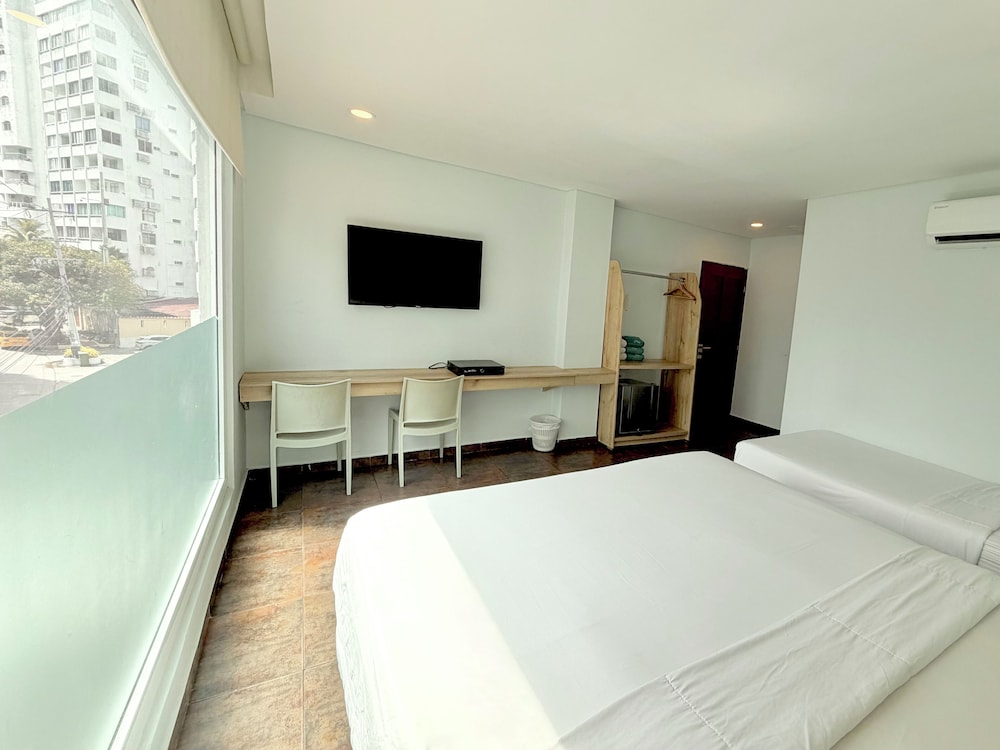 غرفة قياسية ثلاثية بإطلالة على المدينة، Hotel Caribbean Cartagena 4/9