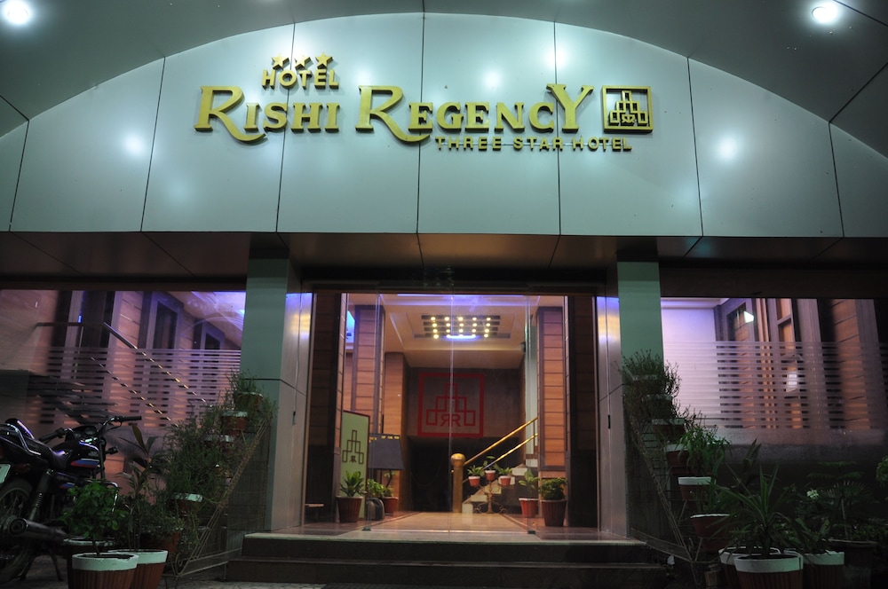 HOTEL RISHI REGENCY 1/32