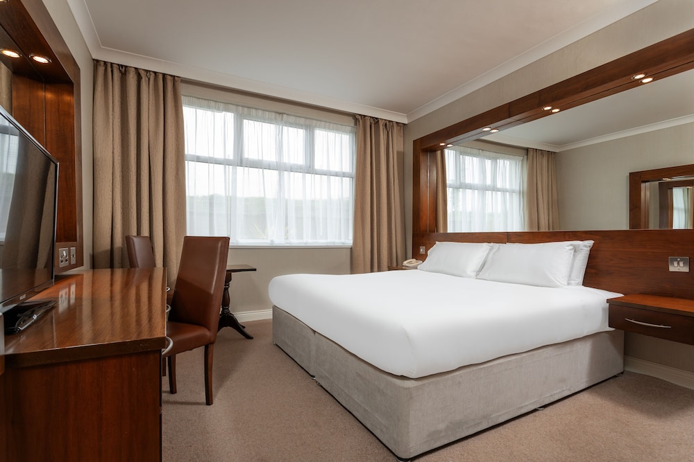 Flannerys Hotel Galway 14/60