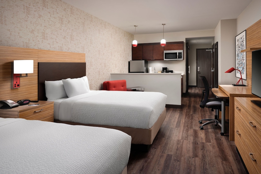 Towneplace Suites By Marriott New Orleans Downtown Canal Street 13/65