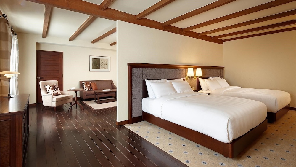 Deluxe, Lodge, Suite, 2 Double Beds، Lotte Arai Resort 2/4