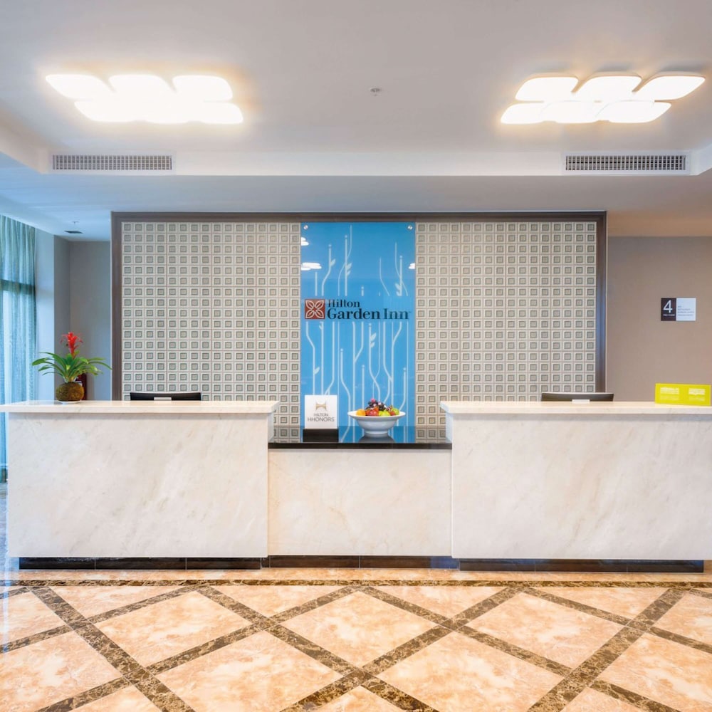 Hilton Garden Inn Lima Surco 10/40