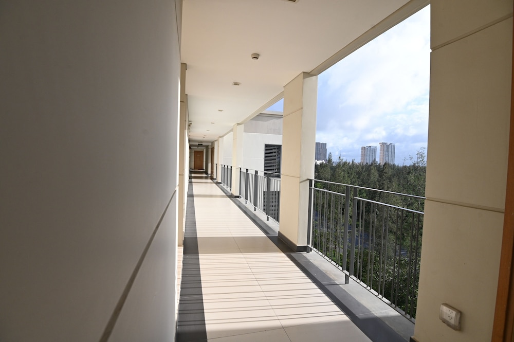 The Ocean Suites 20/50