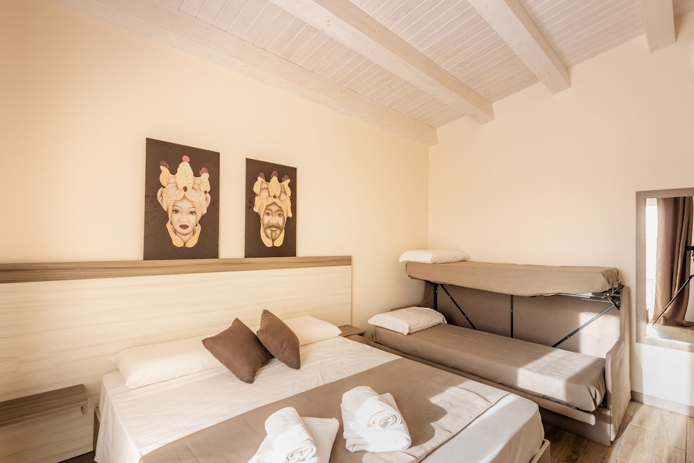 Tramonto Ibleo Resort 57/76
