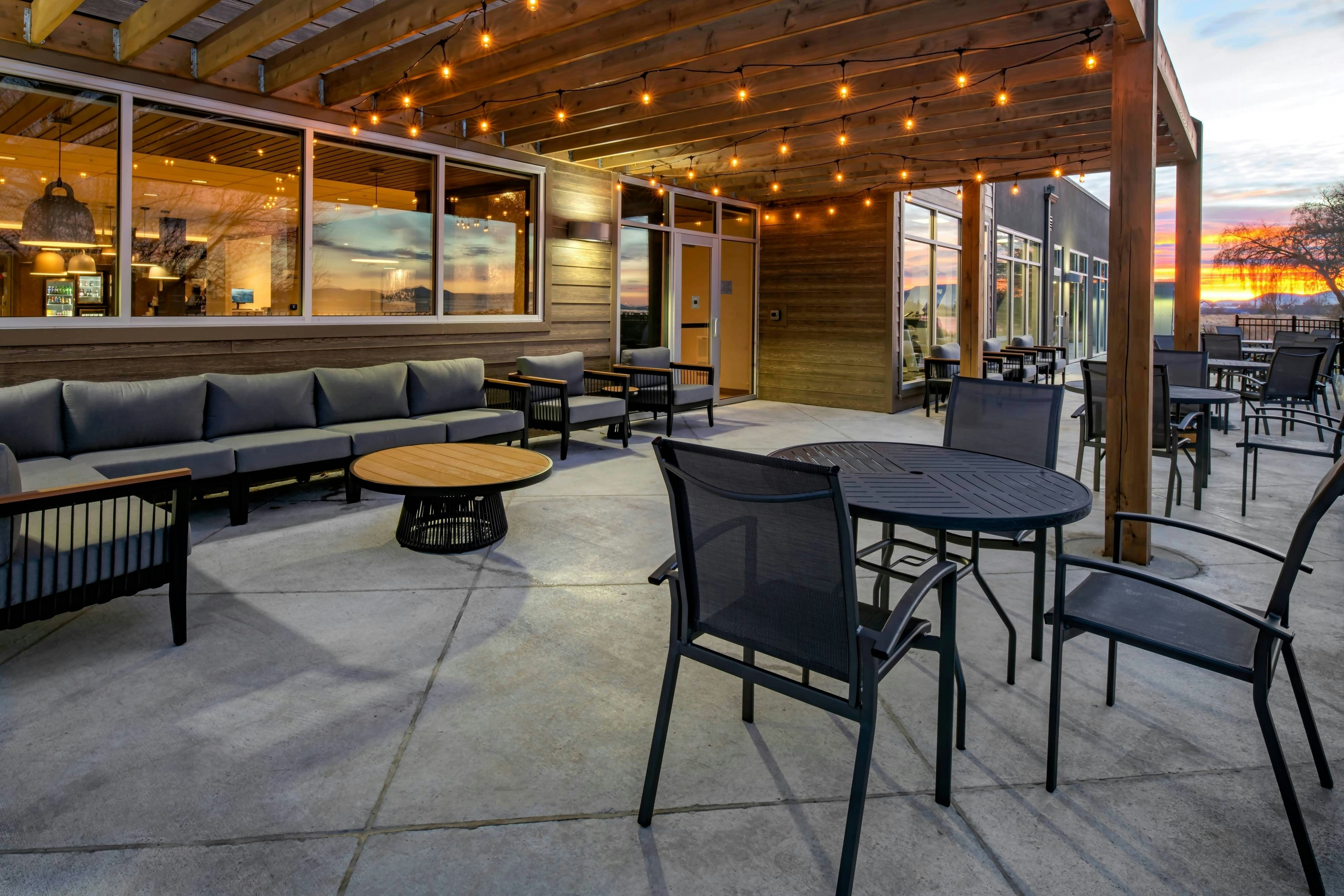 Fairfield Inn & Suites by Marriott Klamath Falls 11/22