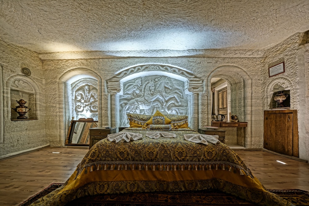 Kayatas Hotel 17/45