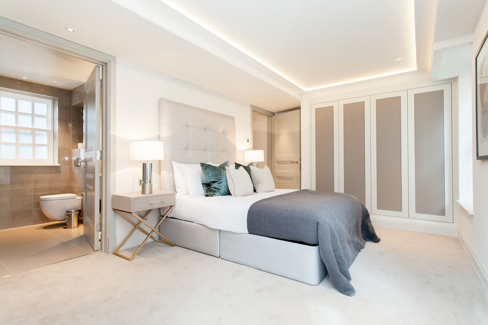 Hope House Residences by Aeria Apartments 15/50