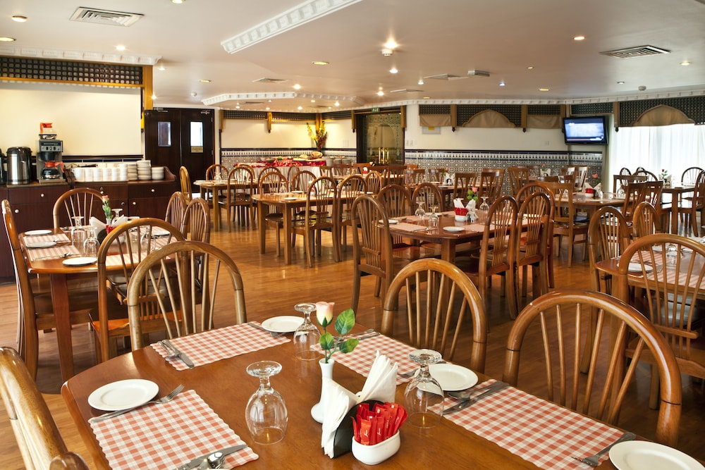 restaurant-cafeteria