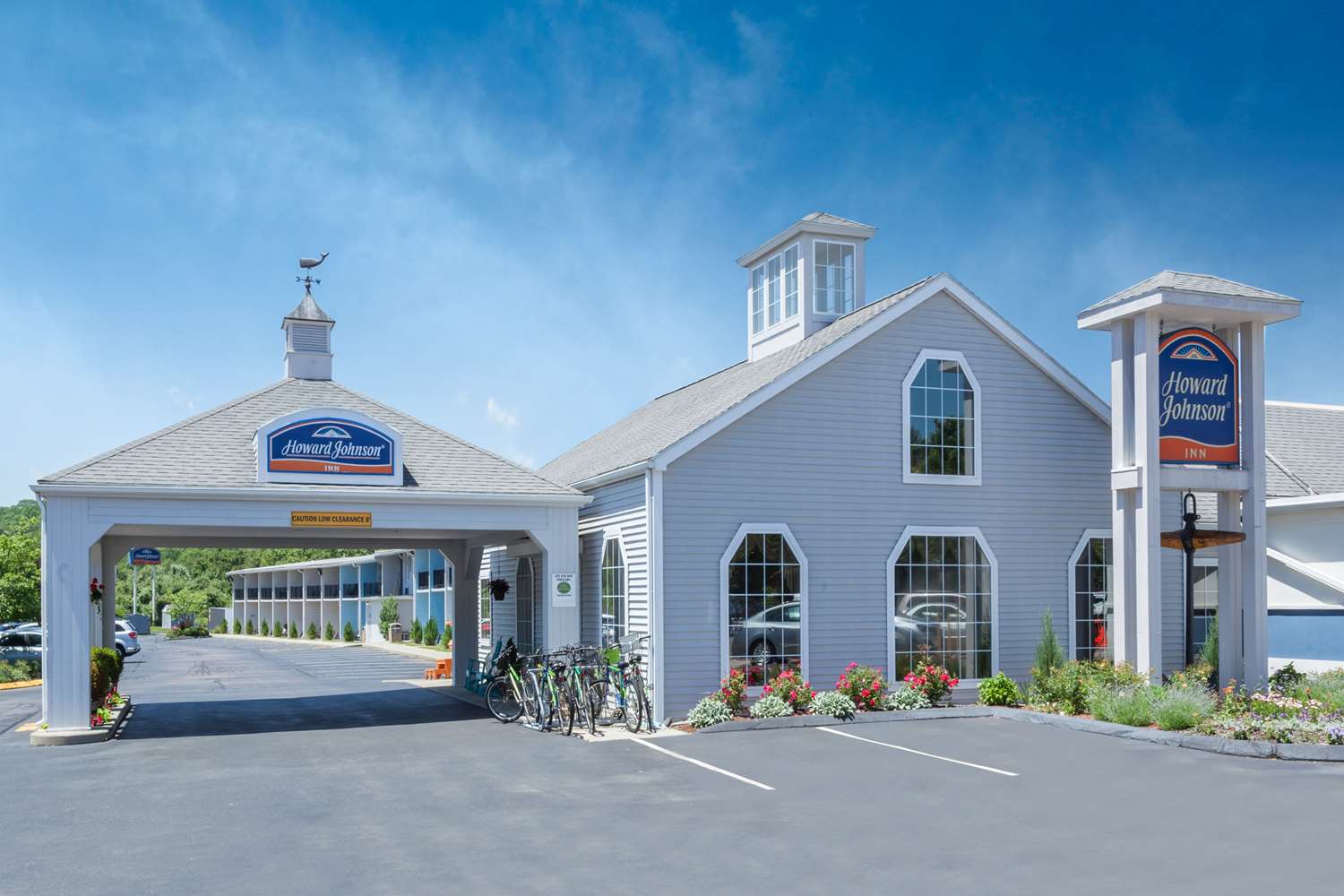 Howard Johnson By Wyndham Mystic 17/19