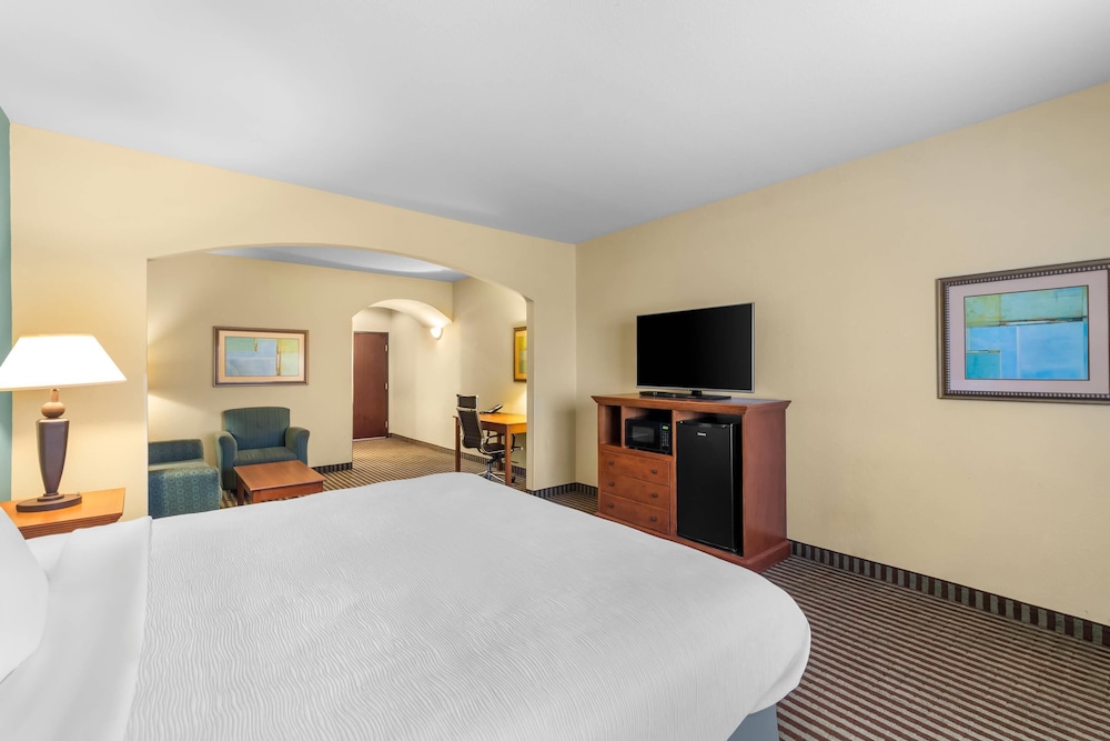 Quality Inn & Suites - Marlin 22/56