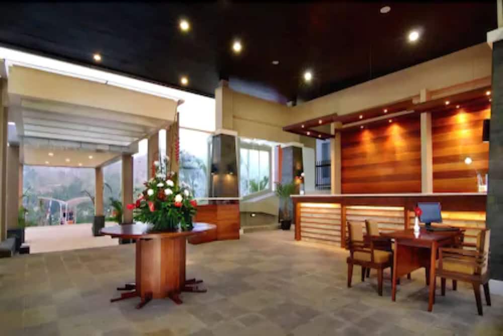 MARBELLA SUITES BANDUNG 45/73