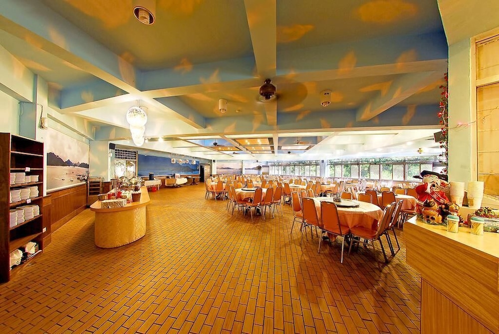 Sun Moon Lake Youth Activity Center Hostel 33/37
