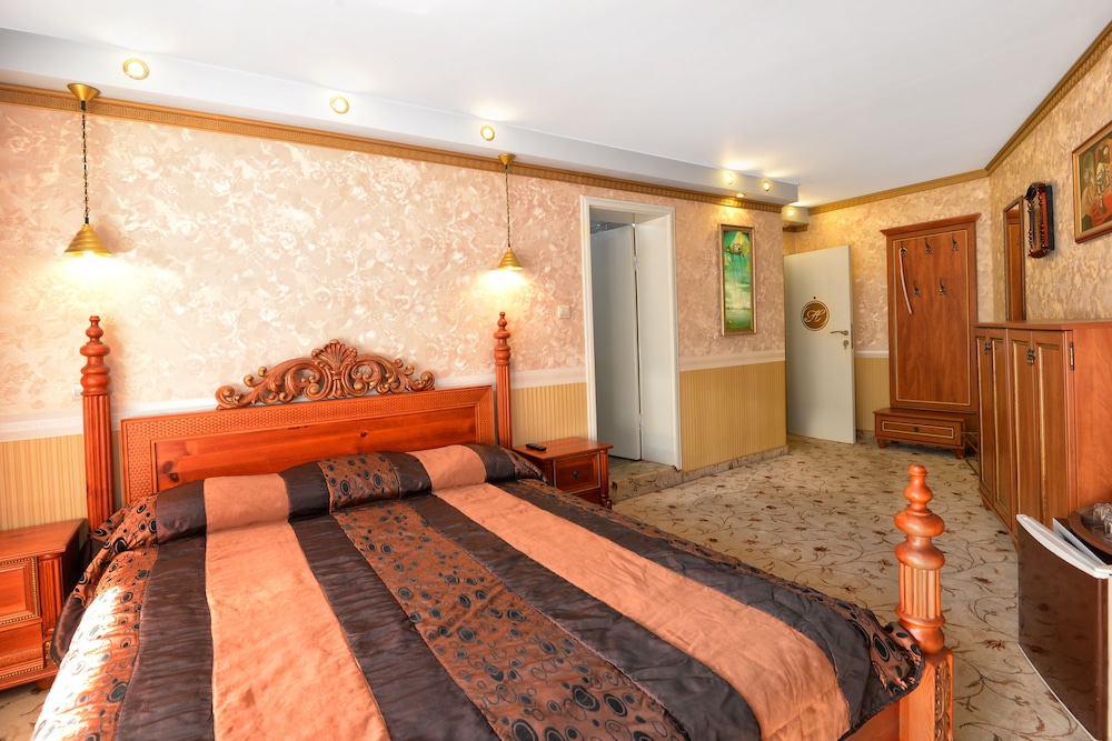 SVETI NIKOLA 22/50