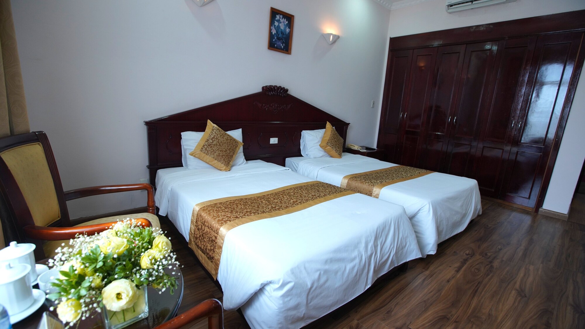 STANDARD, TWIN BEDS