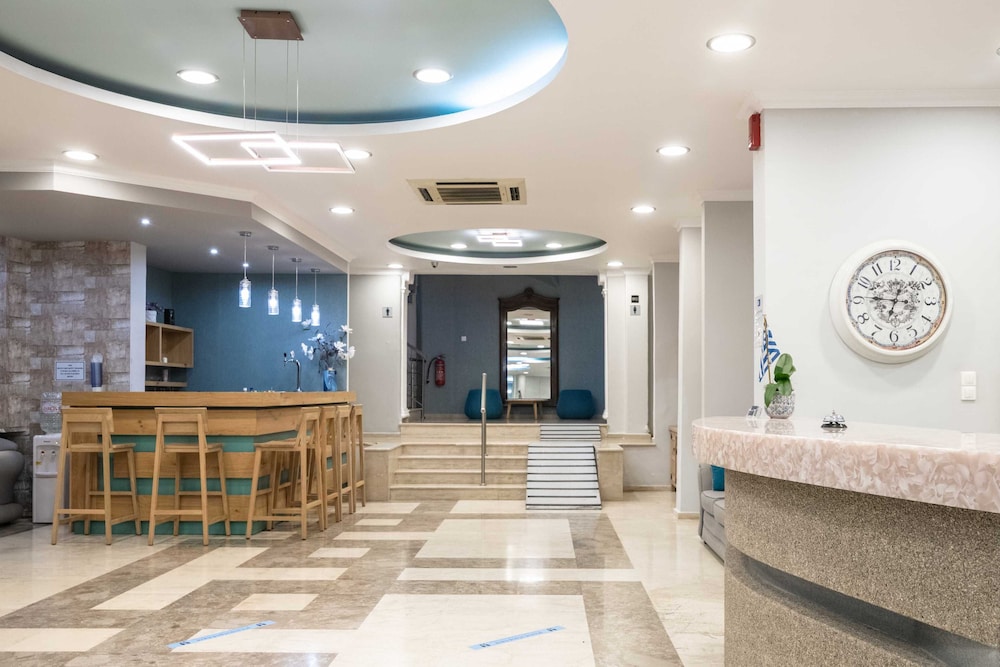Karras Grande Resort 10/66