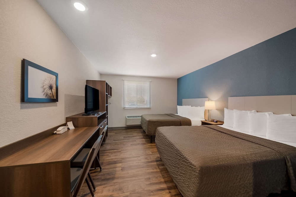 WoodSpring Suites Wesley Chapel-Tampa 6/15