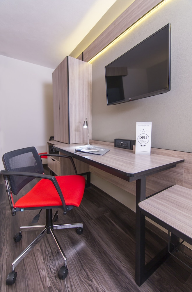 City Express Plus by Marriott Bogota Aeropuerto 53/62