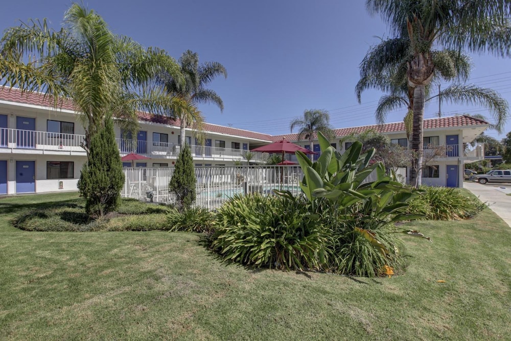Motel6 Corona, CA - Norco 58/70