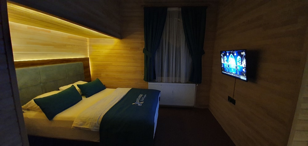 Akyuz Kardesler Hotel & Bungalow 46/74