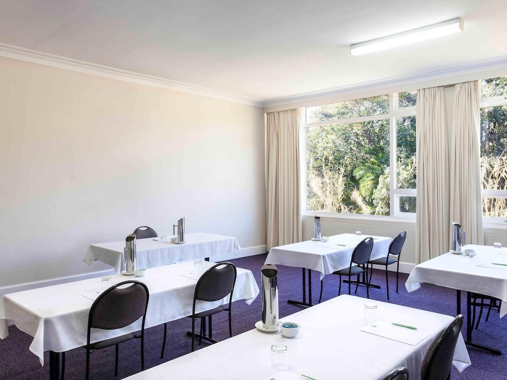 Ibis Styles Tamworth 39/51