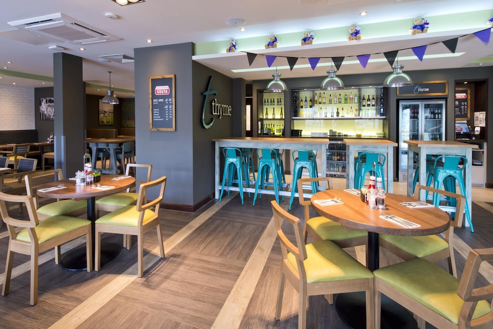 Premier Inn Wadebridge Hotel 25/40