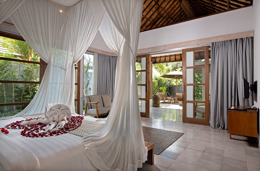 Villa Kayu Lama 7/50