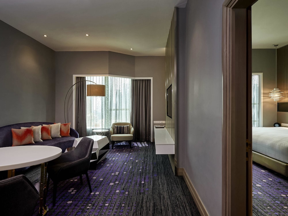 Pullman Kuala Lumpur City Centre Hotel and Residences 14/75