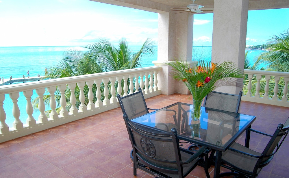 Infinity Bay Beach Resort 45/72