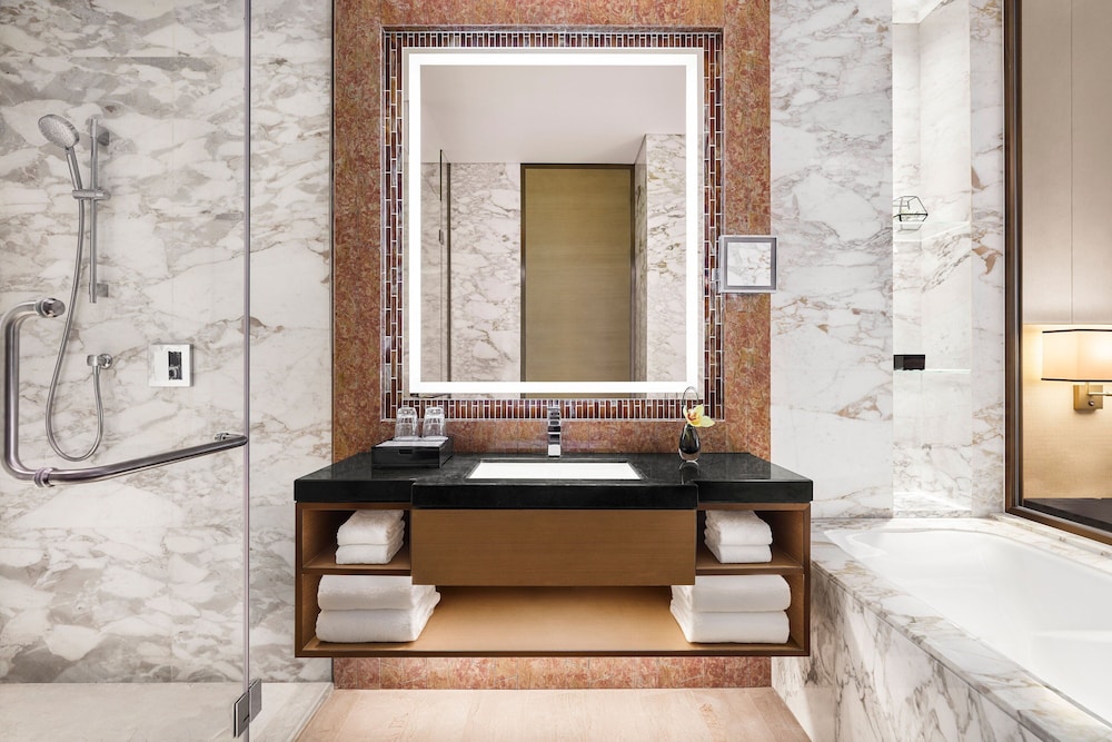 Sheraton Beijing Lize Hotel 16/65