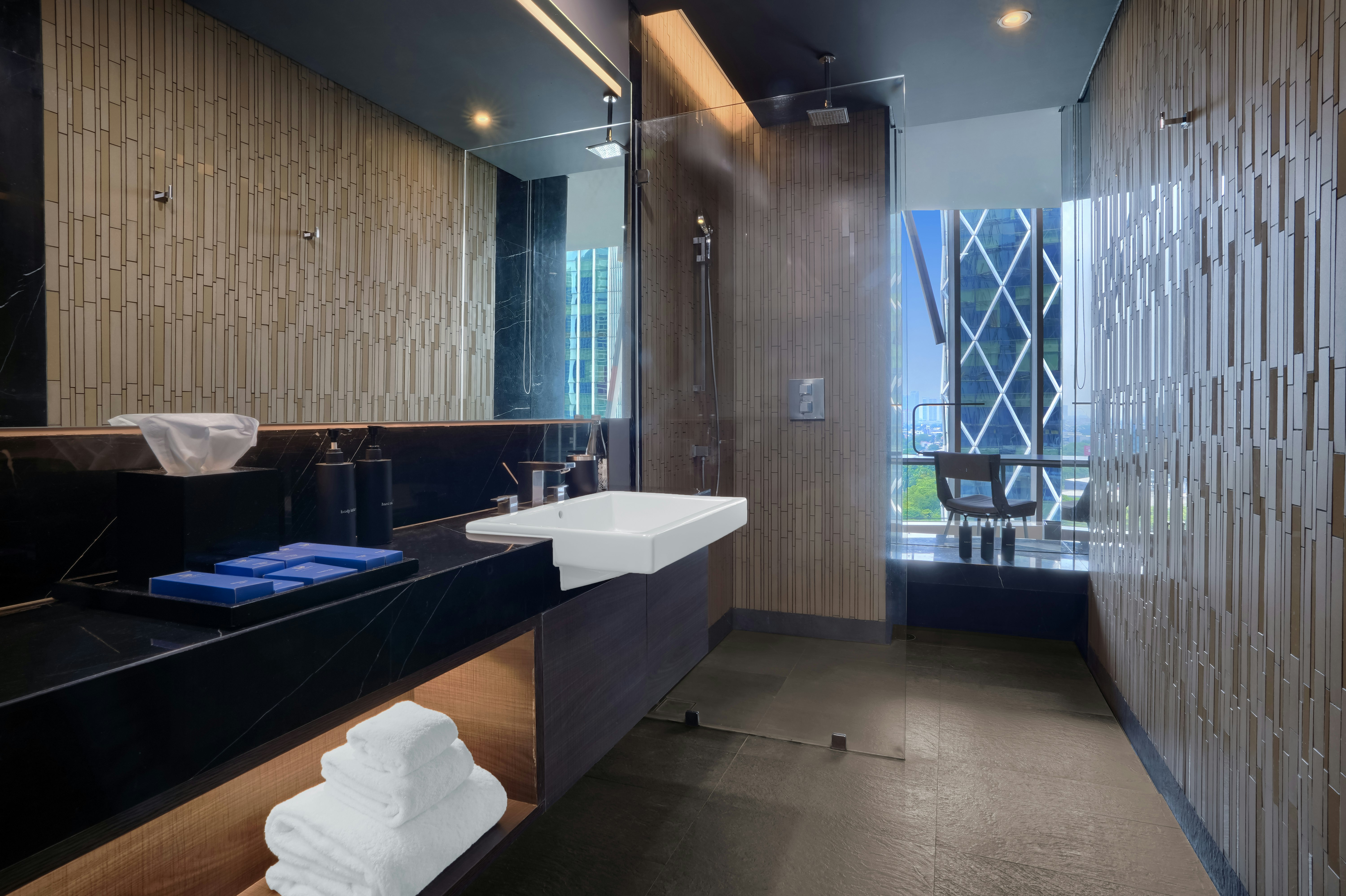 Discovery SCBD 58/59