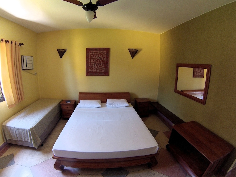 Hotel Pousada Dos Condes 7/50