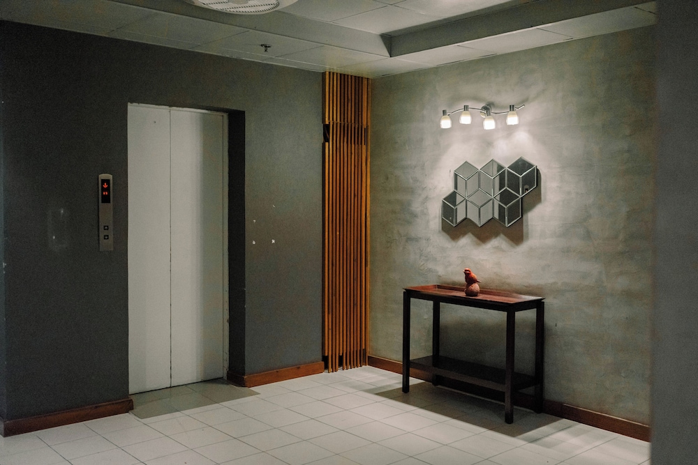 Tsai Hotel And Residences 13/64