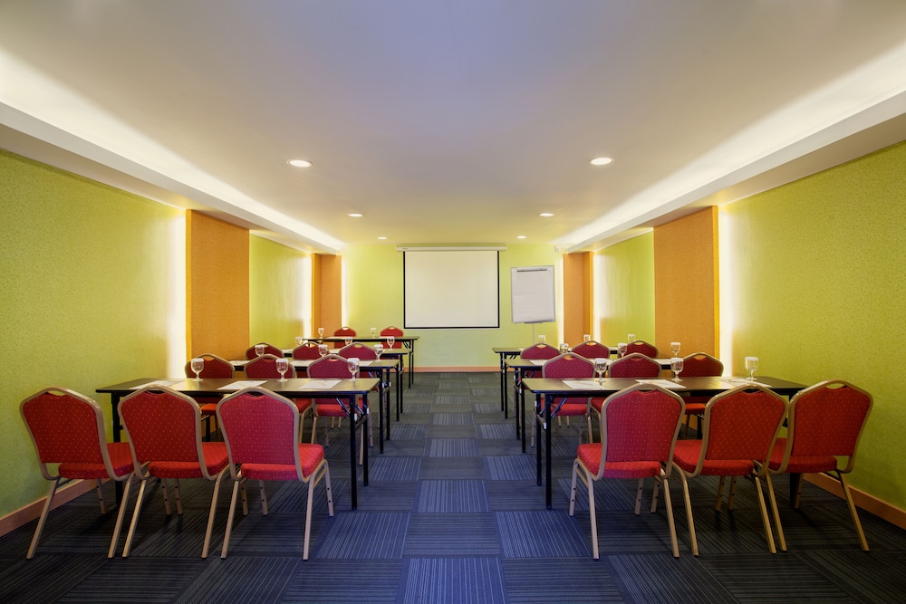 Ibis Budget Semarang Tendean 49/54