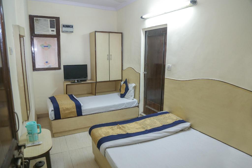 Hotel Konark 15/25
