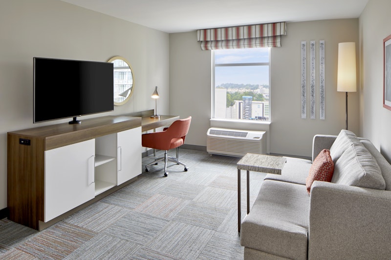 Hampton Inn and Suites Atlanta Midtown 29/53